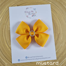 Load image into Gallery viewer, Butterfly Bow (in 40 colours ,clips or babybands)